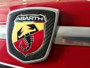 Abarth 500 595 Logo vorne Carbon