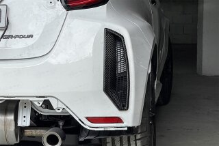 Toyota Yaris GR Heckstoßstange Luftauslass Carbon