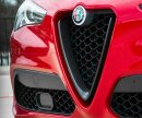 Alfa Romeo Giulia Embleneinfassung Scudetto Carbon